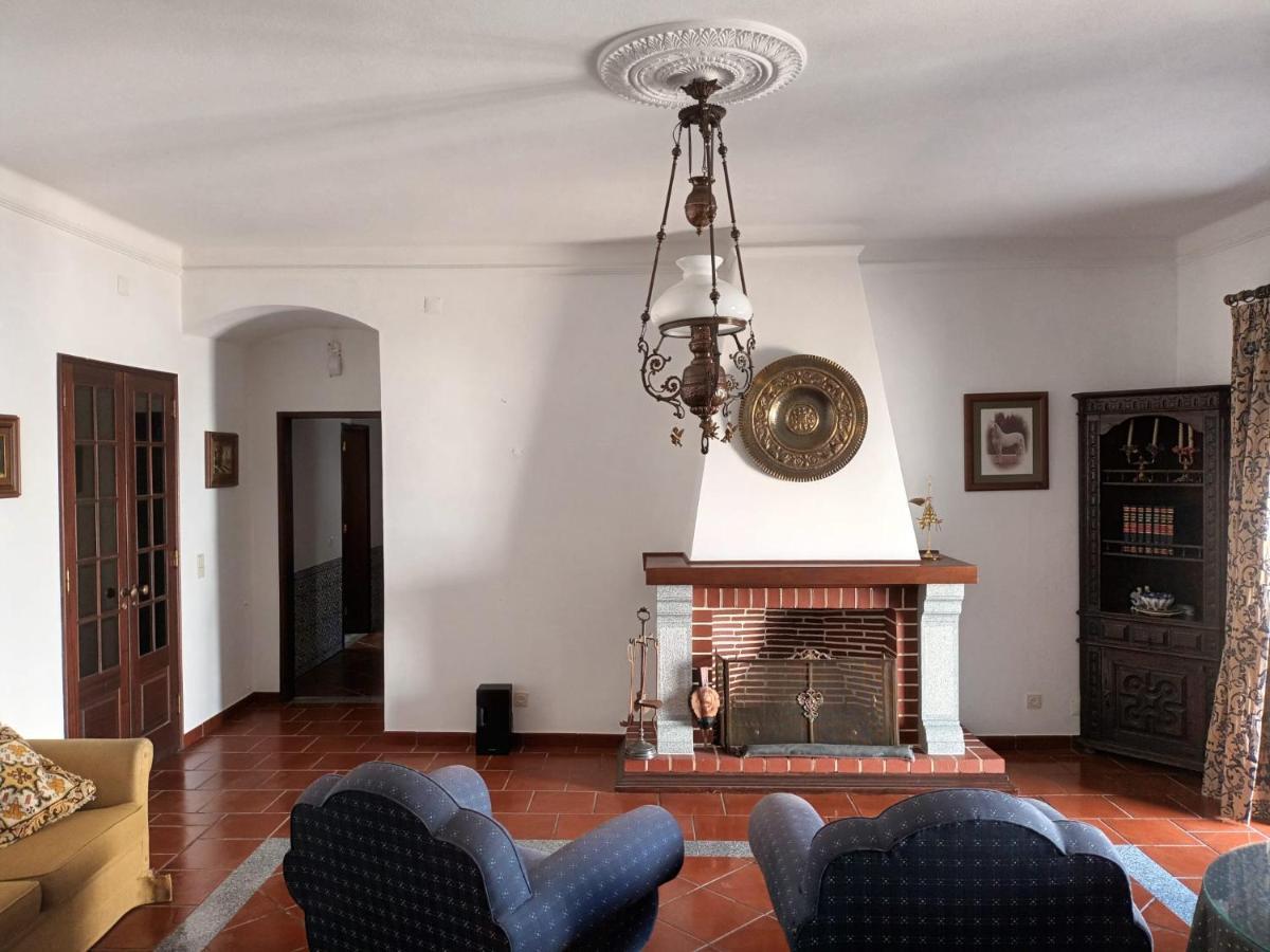 Casa Morais Pinto Apartment Reguengos de Monsaraz Bagian luar foto