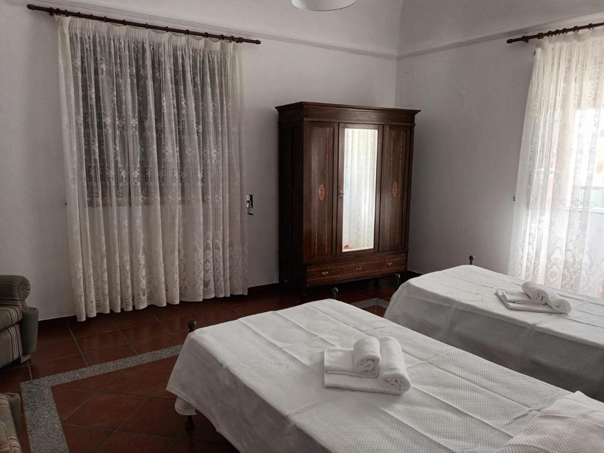 Casa Morais Pinto Apartment Reguengos de Monsaraz Bagian luar foto