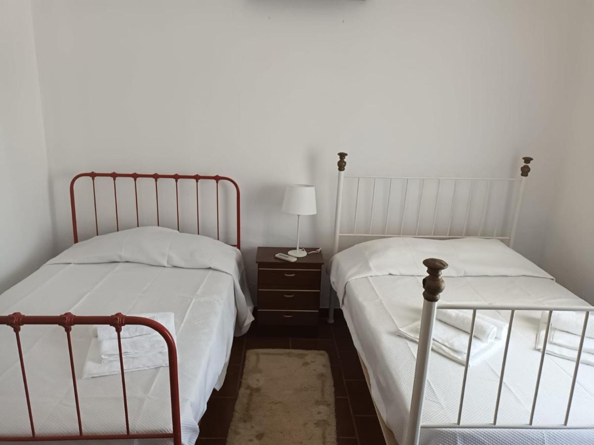 Casa Morais Pinto Apartment Reguengos de Monsaraz Bagian luar foto