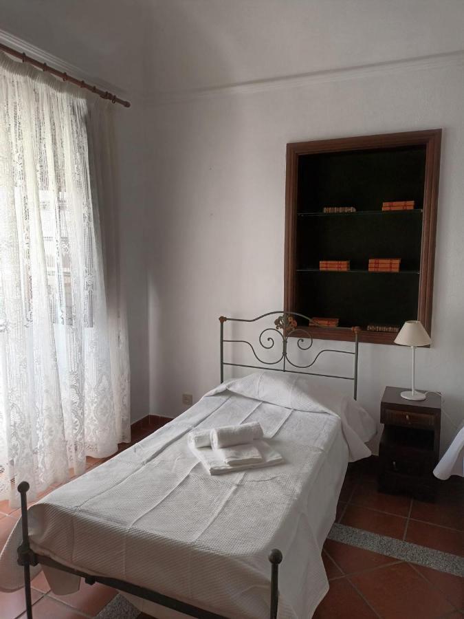 Casa Morais Pinto Apartment Reguengos de Monsaraz Bagian luar foto
