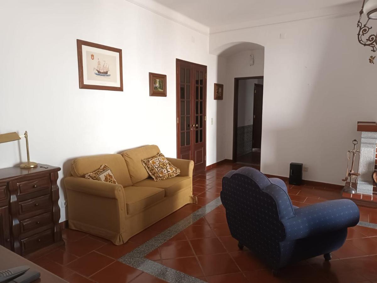 Casa Morais Pinto Apartment Reguengos de Monsaraz Bagian luar foto